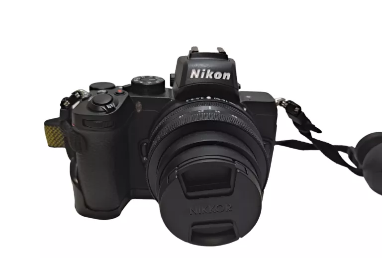 aparat-fotograficzny-nikon-z50-korpus-obiektyw-w-zestawie-korpus