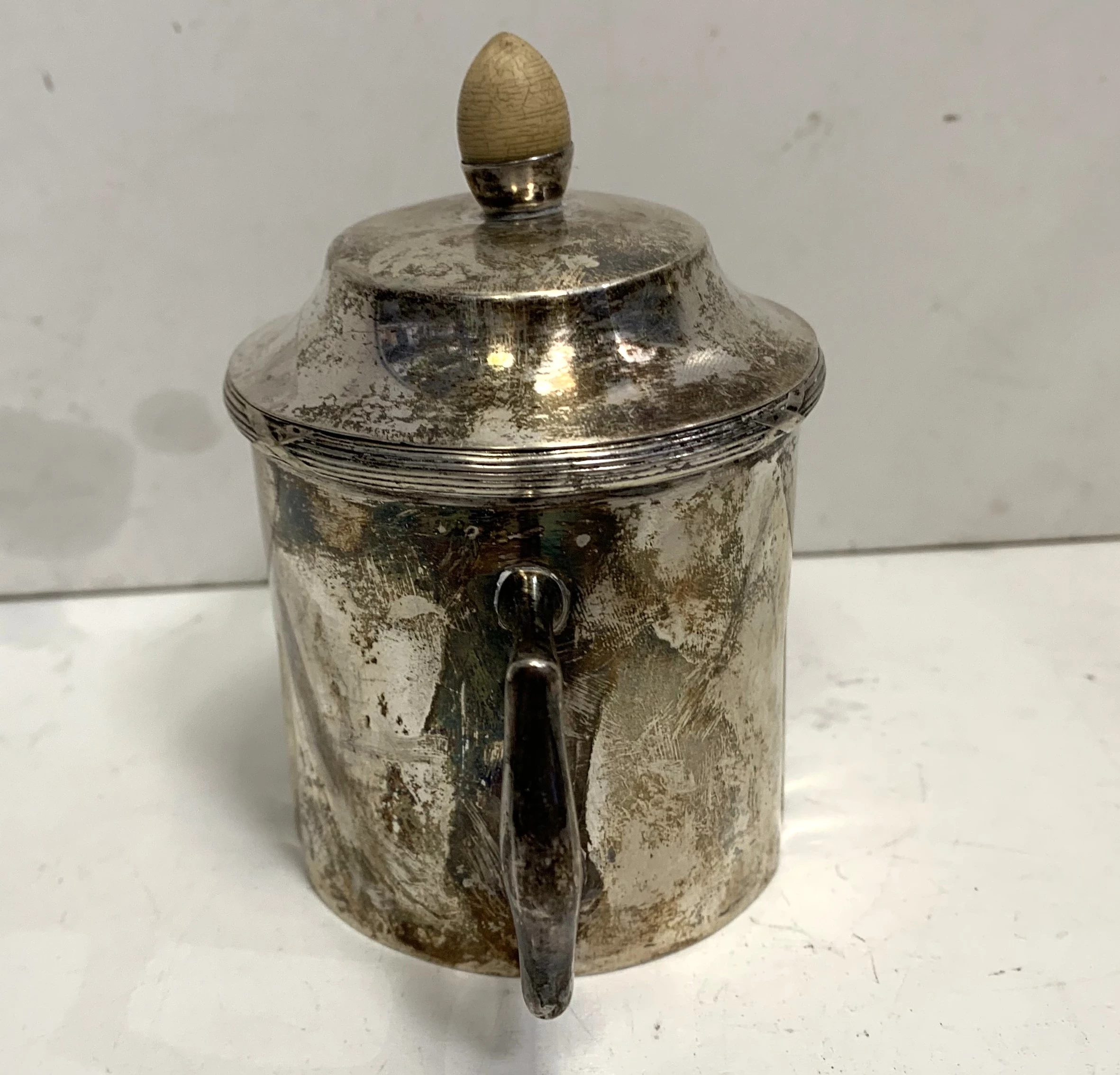 posrebrzana-cukiernica-mh20-23880g-plac-imbramowski-121-krakow