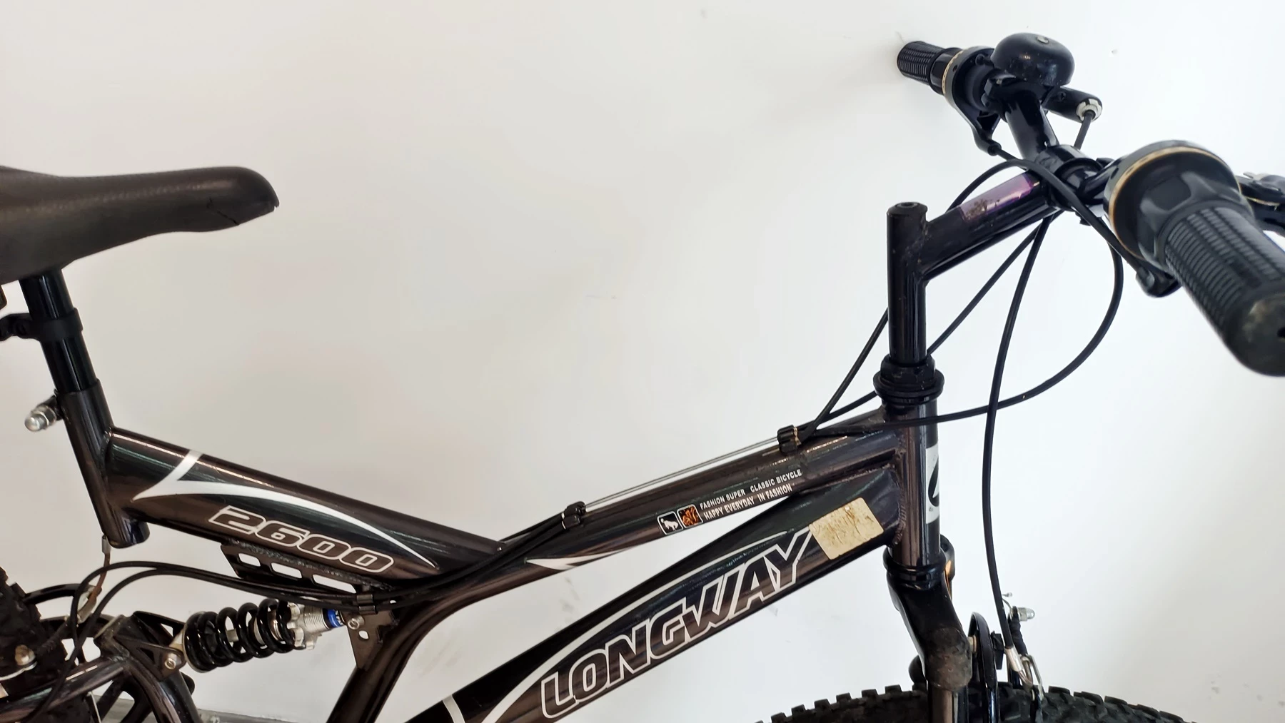 rower-longway-2600-model-29-energy-700-czarno-szary-mat-17