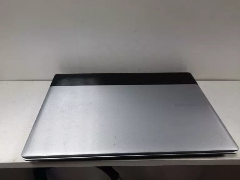 LAPTOP SAMSUNG RV515 AMD E-450 1.65GHZ 4GB 500HDD