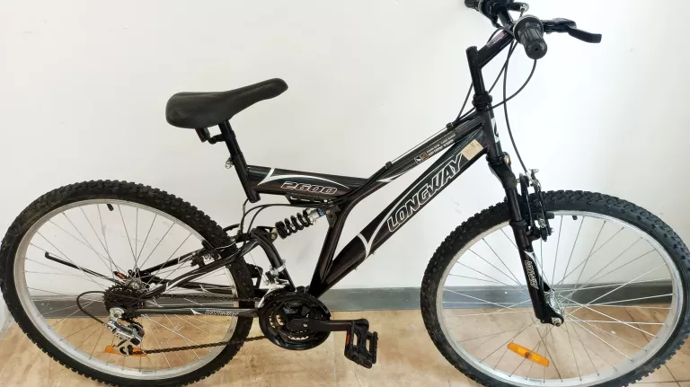 rower-longway-2600-kod-producenta-29-energy-700-czarno-szary-mat-17