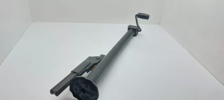 LEWAREK SAMOCHODOWY BMW BILSTEIN 800KG