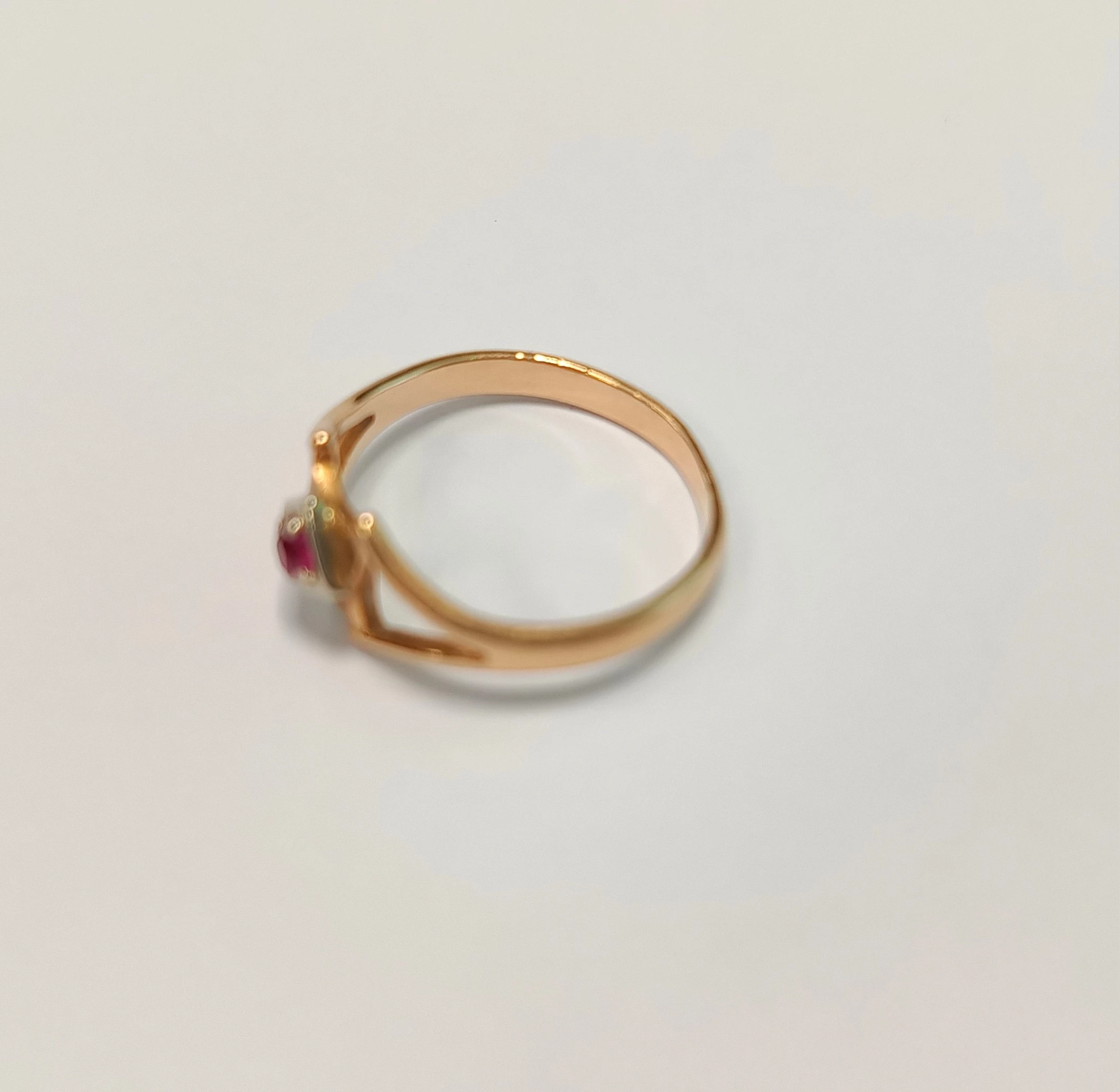 zloty-pierscionek-proby-585-rodzaj-wyrob-jubilerski