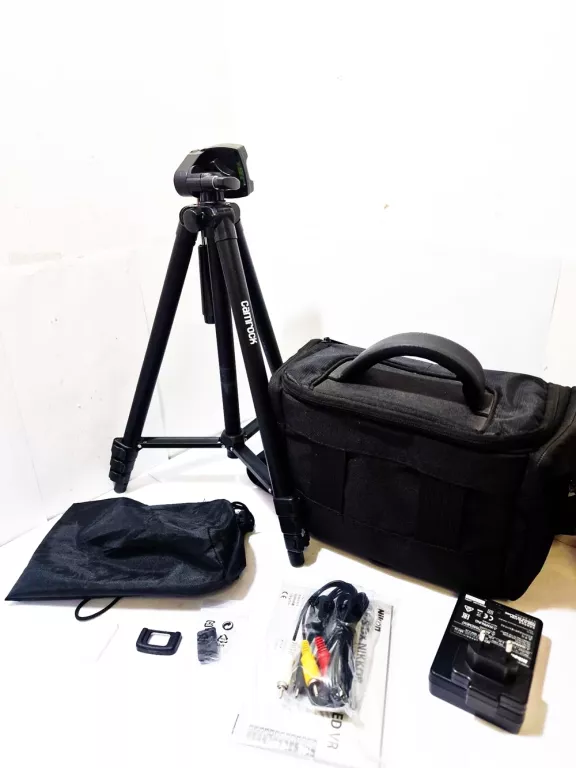 APARAT NIKON D5300 Z TORBĄ I STATYWEM!