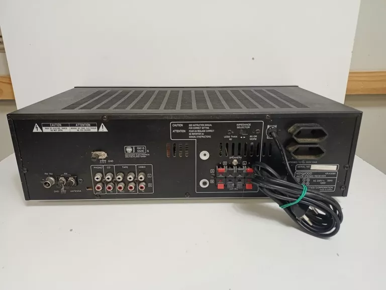 AMPLITUNER KENWOOD KR-A3060 4-16 OHM FM 160W