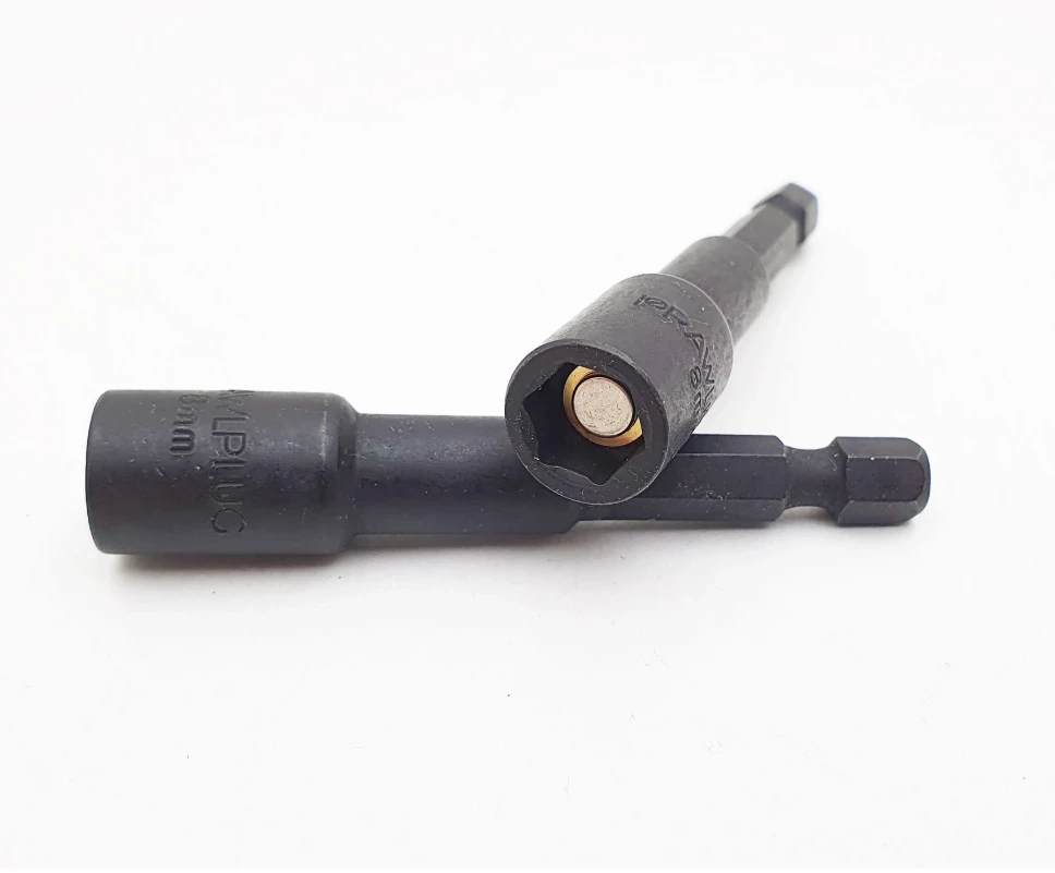 nasadka-udarowa-rawlplug-10x65-mm-krolowej-jadwigi-24-nowa-sol