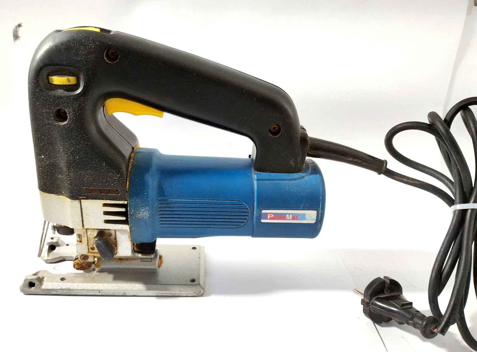 powermat-950-w-wyrzynarka-stan-uzywany