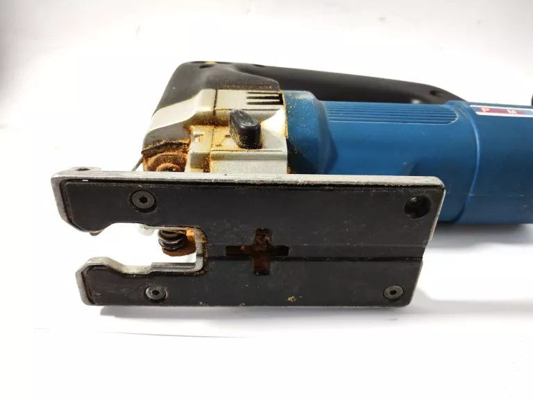 powermat-950-w-wyrzynarka-marka-powermat