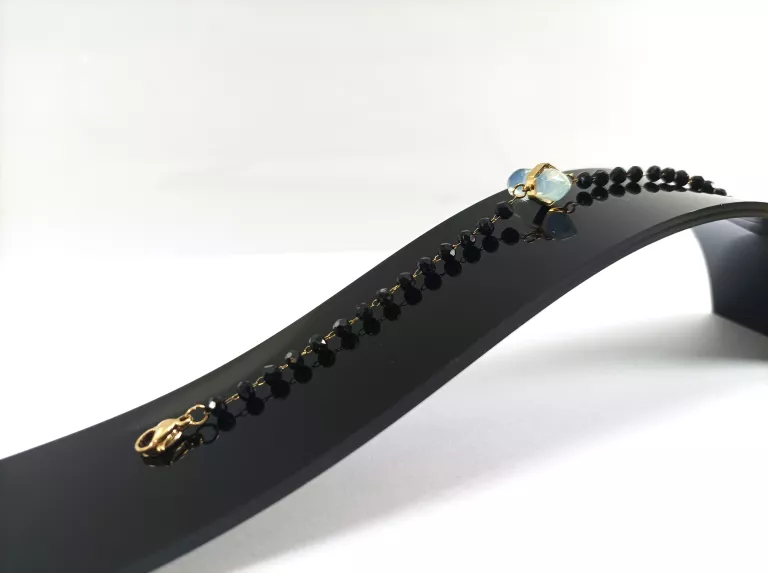 bransoletka-stal-pozlacana-czarne-koraliki-gorna-wilda-100-poznan-ska-x