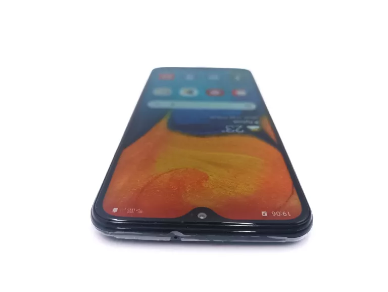 TELEFON SAMSUNG GALAXY A20E 3/32GB BEZ BLOKADY !