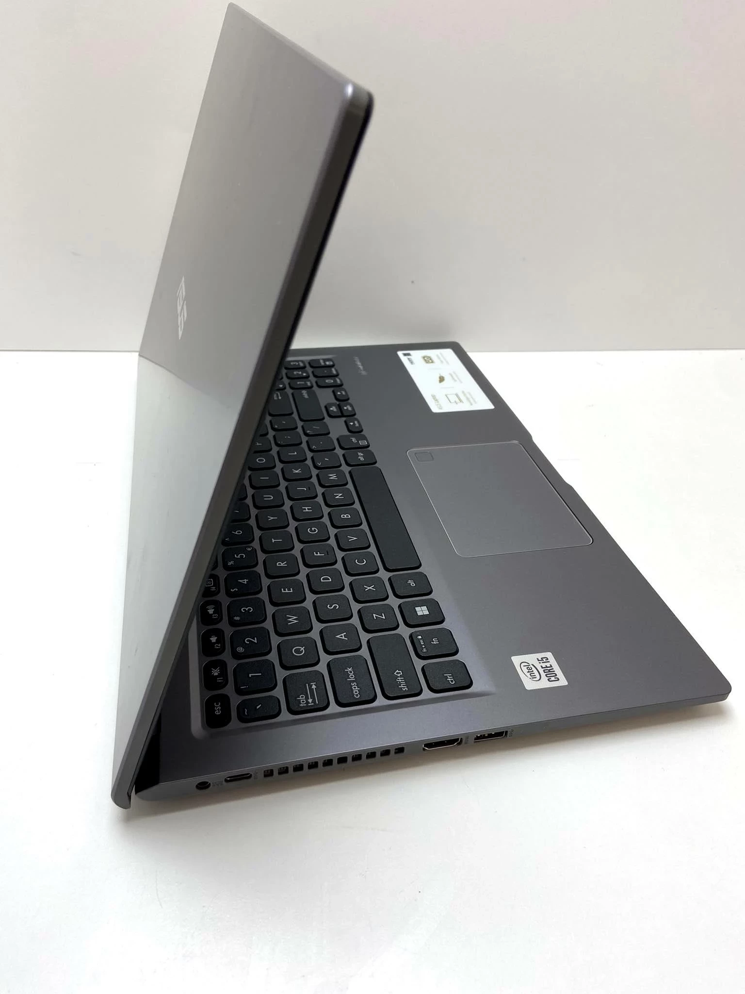 laptop-asus-x515ja-bq2104w-i5-1035g18gb512gb-ssd-przekatna-ekranu-156