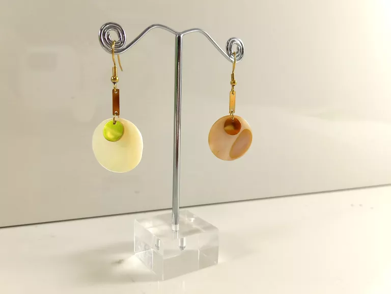 kolczyki-stal-pozlacana-okragla-muszelka-coins-material-15835-256