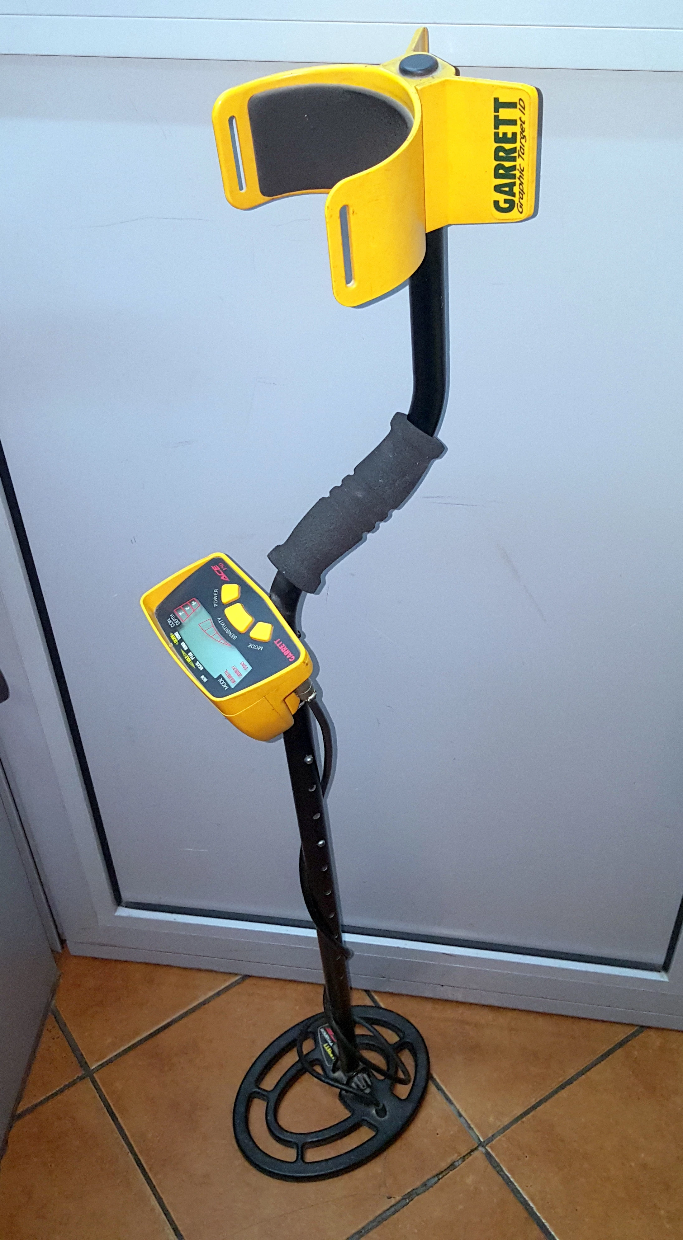 wykrywacz-metali-garrett-ace-150-plwolnosci-3-5-sj-namyslow