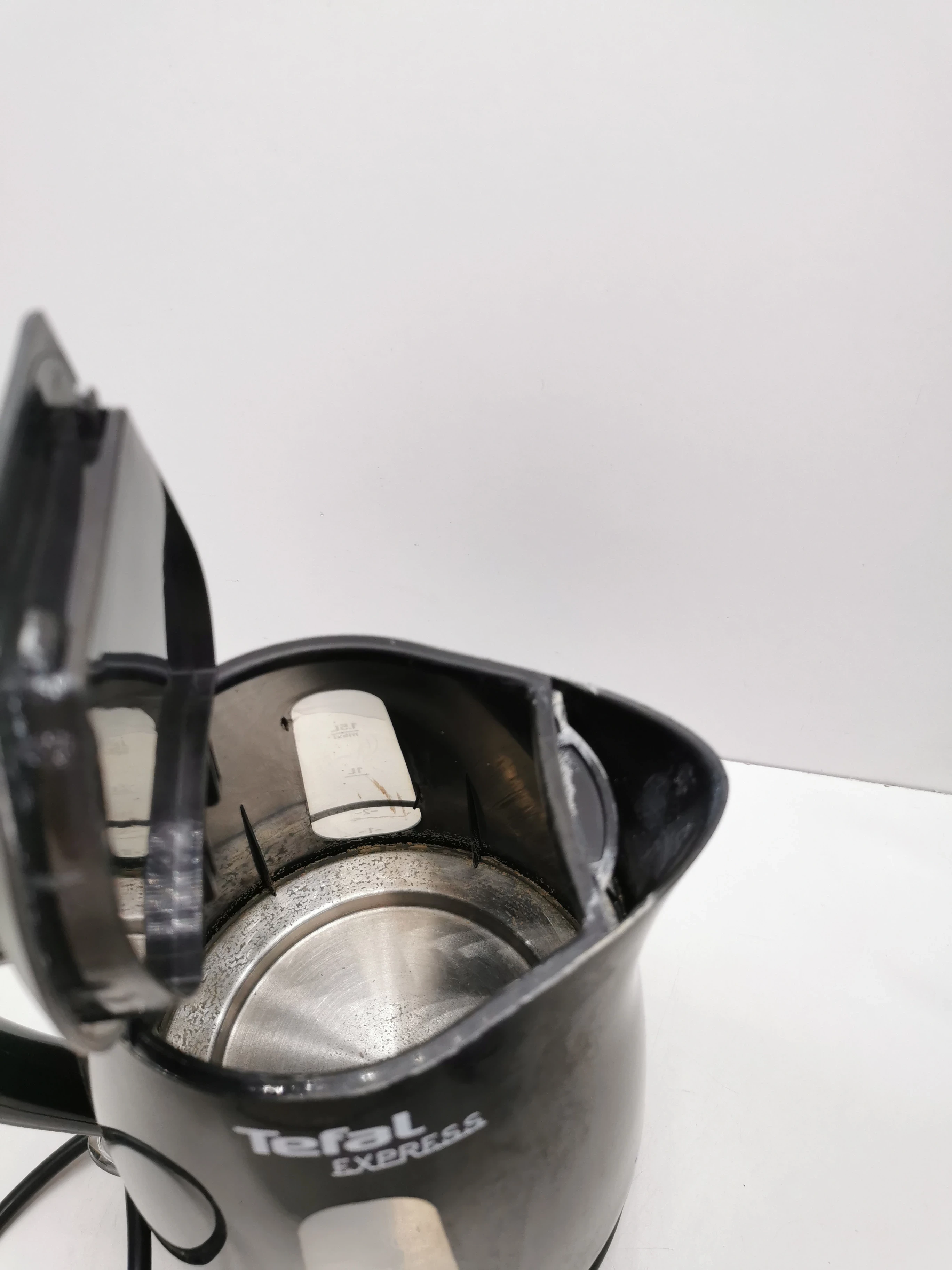 czajnik-elektryczny-tefal-ko2998-2400-w-czarny-ean-gtin-3045386345199