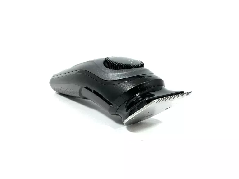 trymer-braun-5542-mozliwosc-mycia-pod-woda-brak-informacji