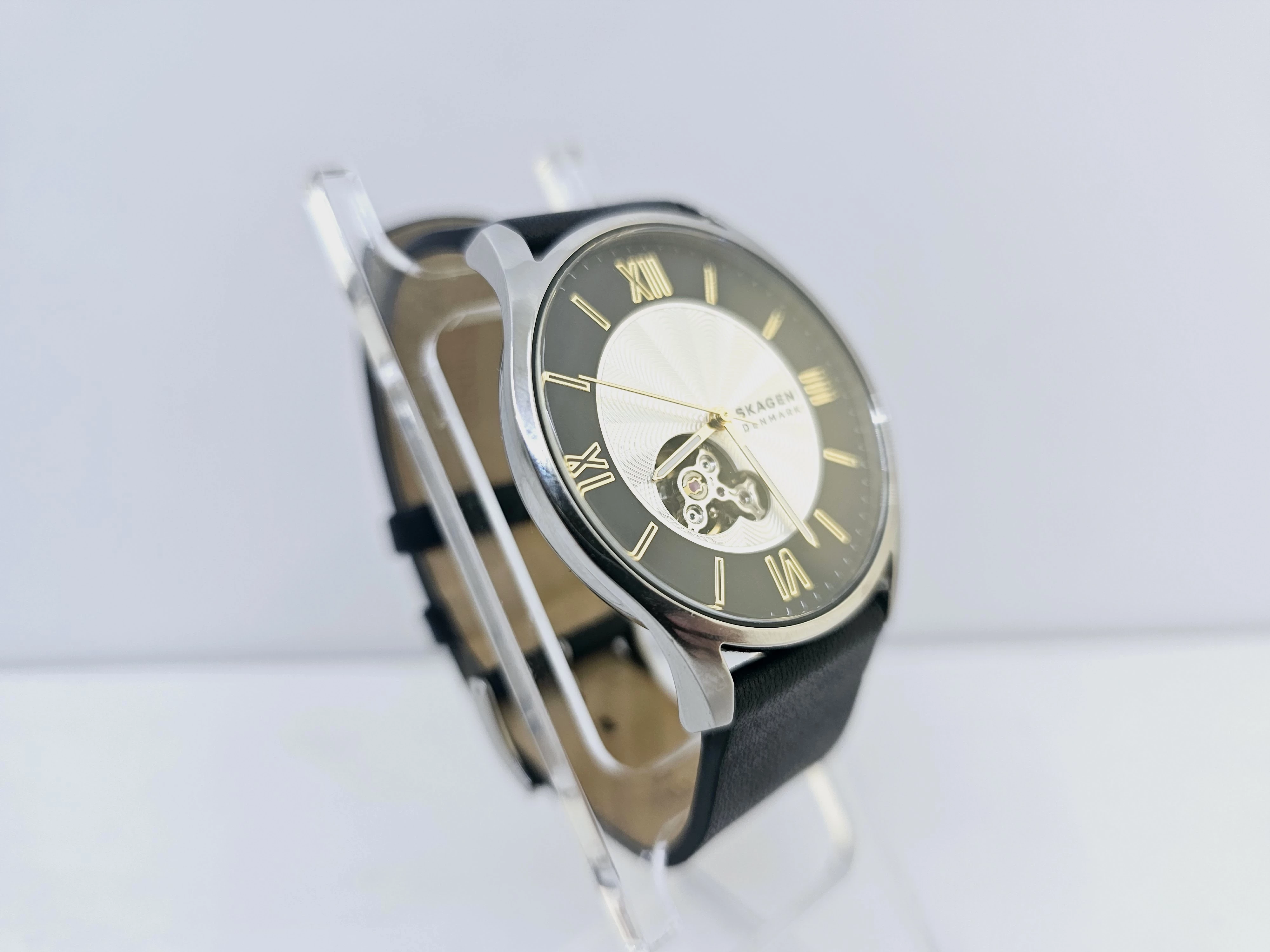 zegarek-genuine-leather-skw6710-stan-uzywany