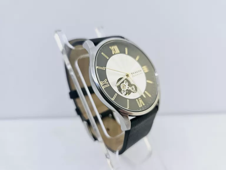 ZEGAREK GENUINE LEATHER SKW6710