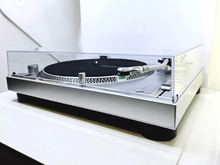 GRAMOFON AUDIO-TECHNICA AT-LP120X USB