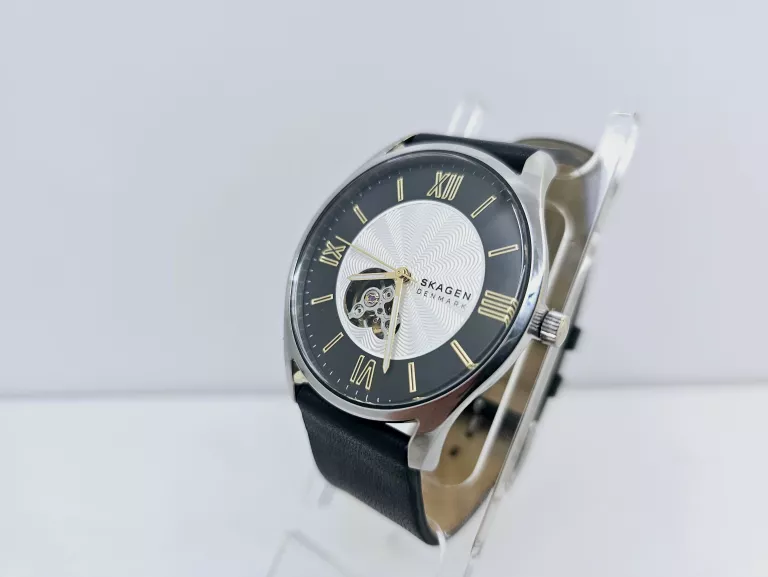 ZEGAREK GENUINE LEATHER SKW6710