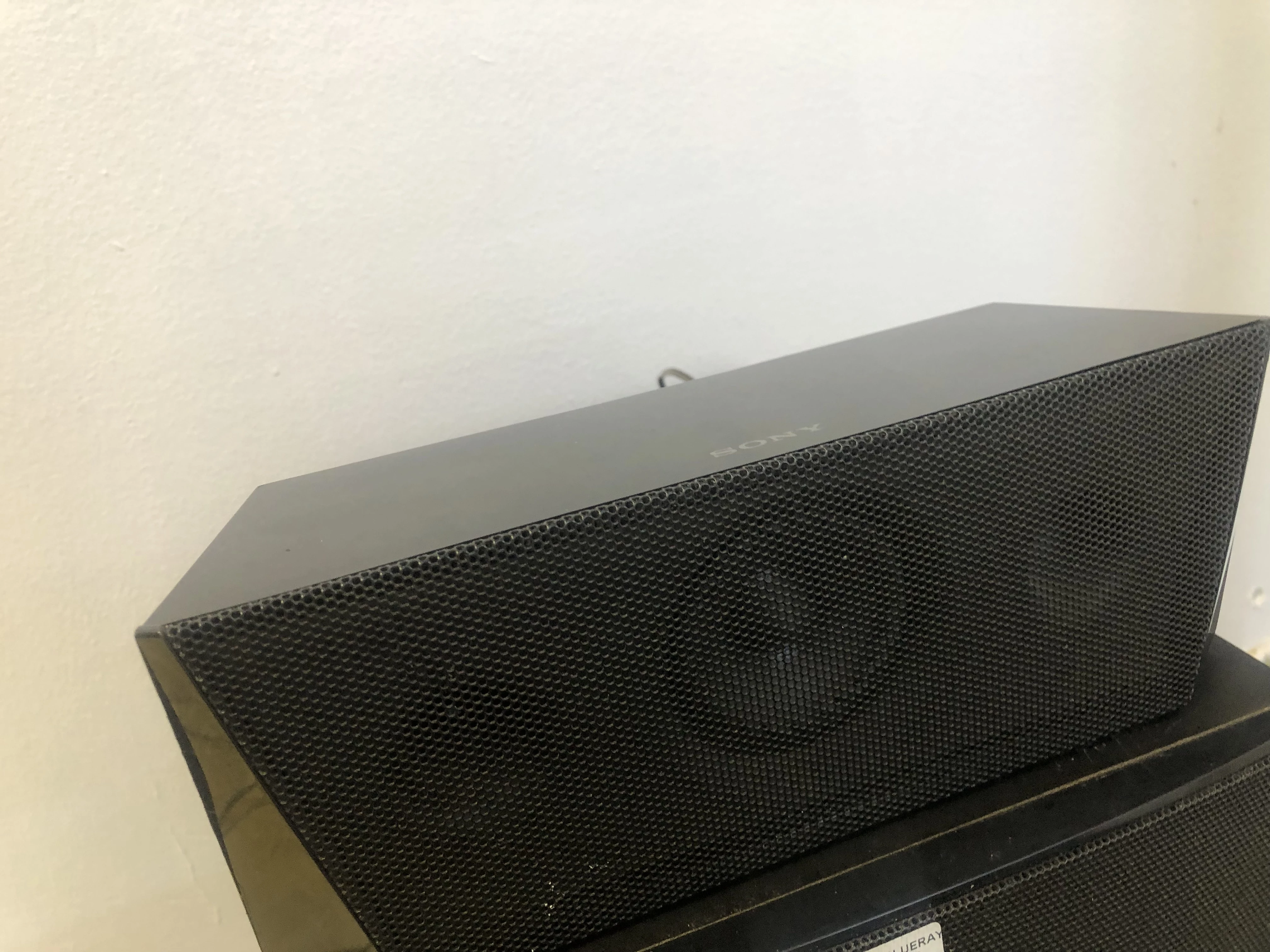 kino-domowe-blueray-sony-bdv-e4100-komplet-stan-uzywany