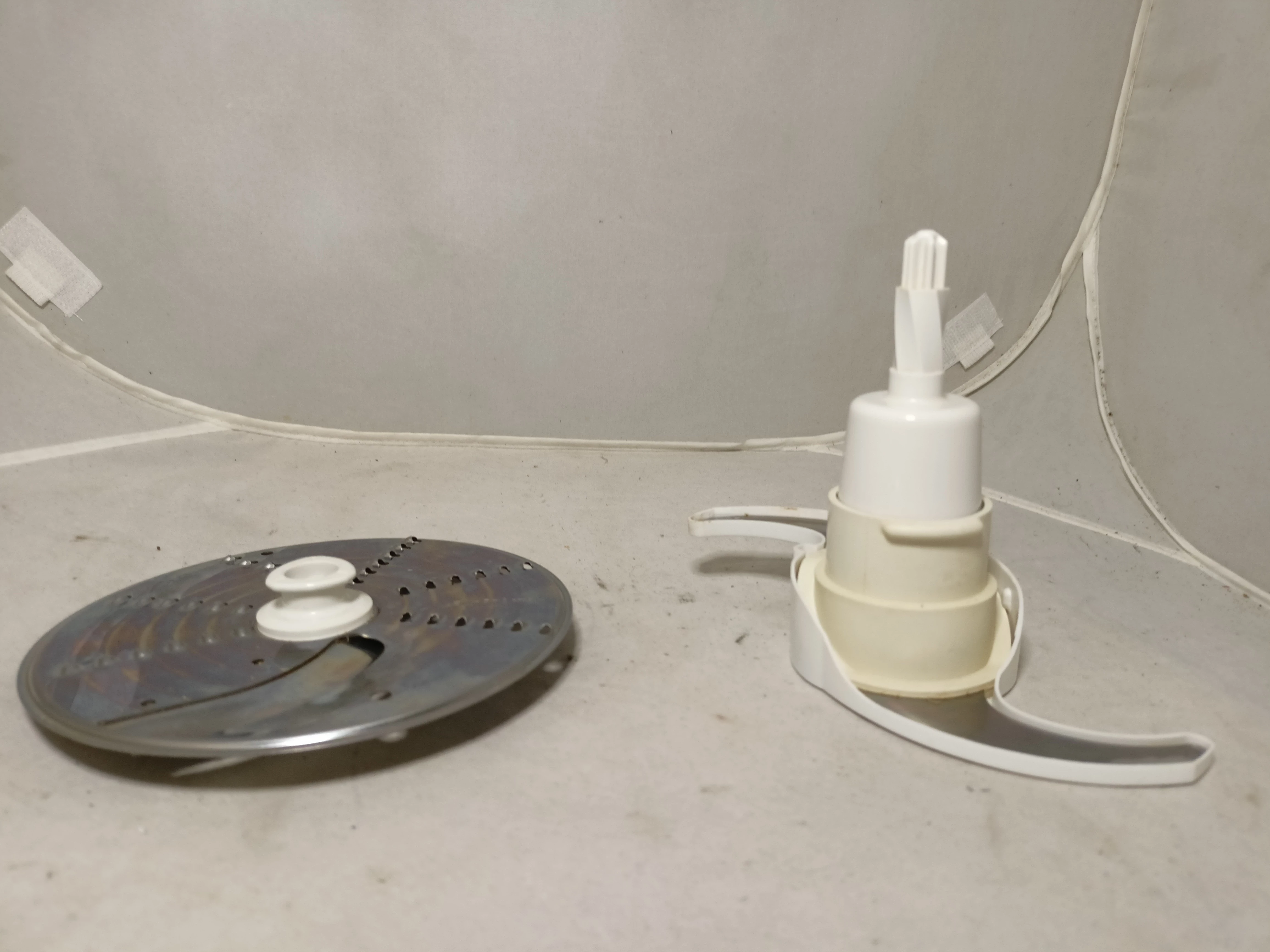 robot-kuchenny-malakser-philips-typ-hr-2830-stan-uzywany