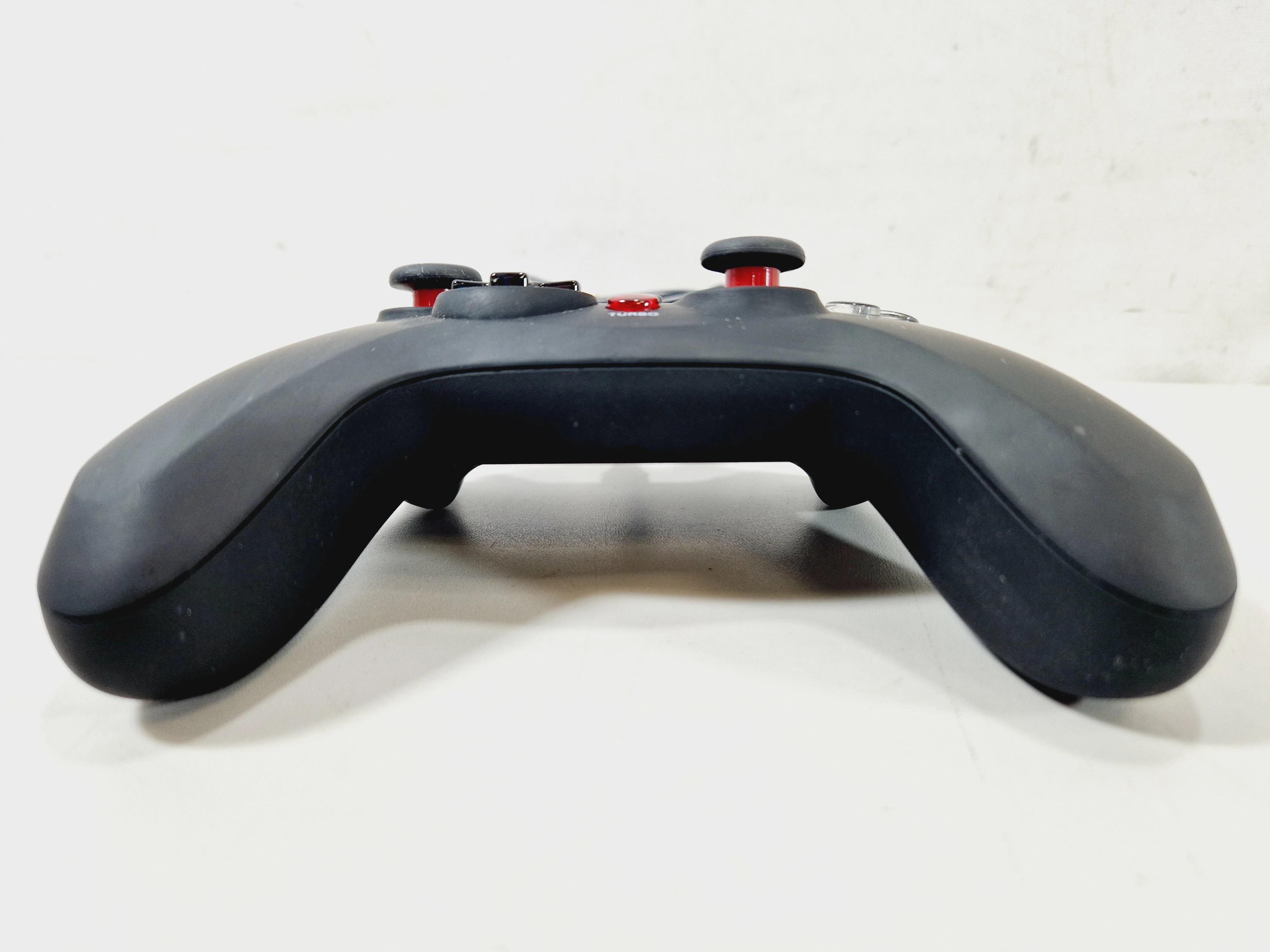 przewodowy-pad-mad-dog-gc500-kolor-czarny