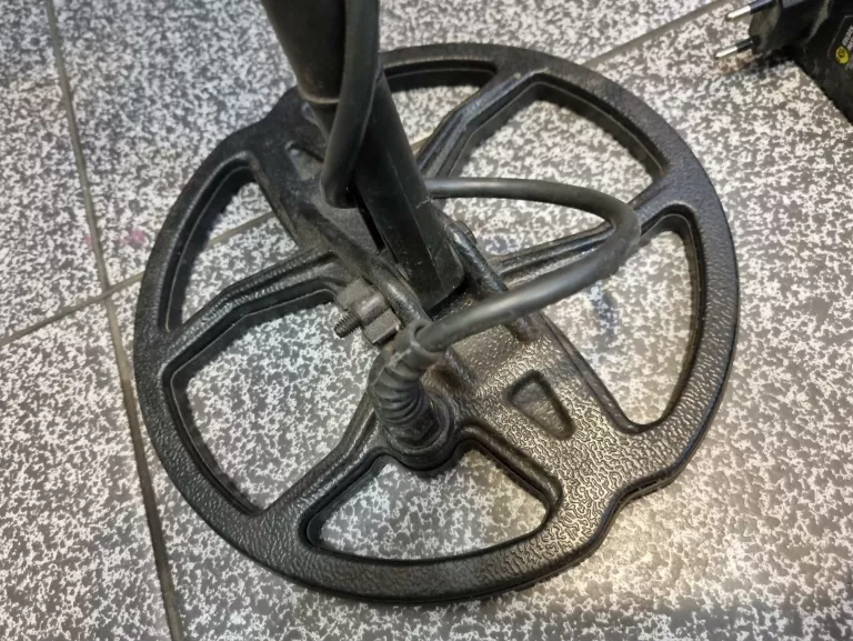 wykrywacz-metali-golden-mask-pro-4wd-stan-uzywany