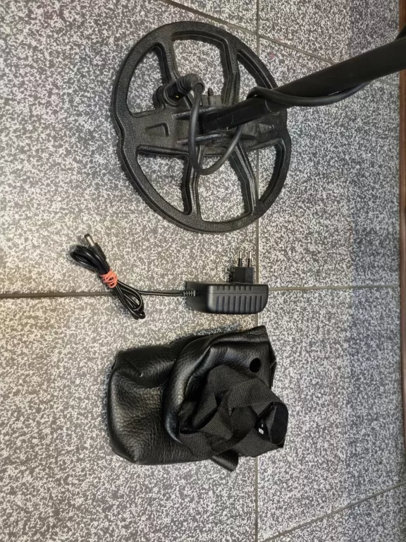 wykrywacz-metali-golden-mask-pro-4wd-stan-uzywany