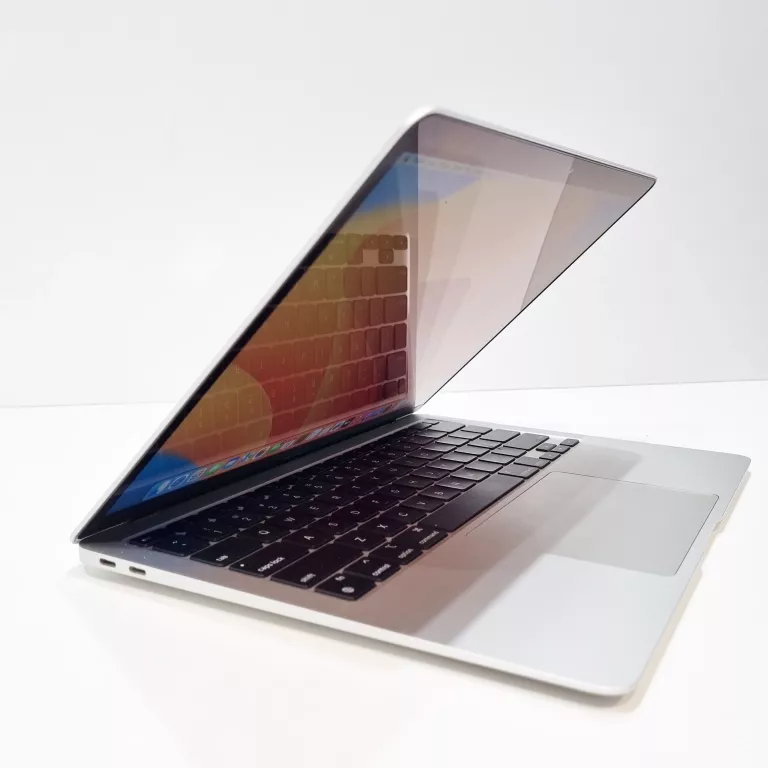 MACBOOK APPLE A2337 M1 256GB/8GB BLOKADA MDM