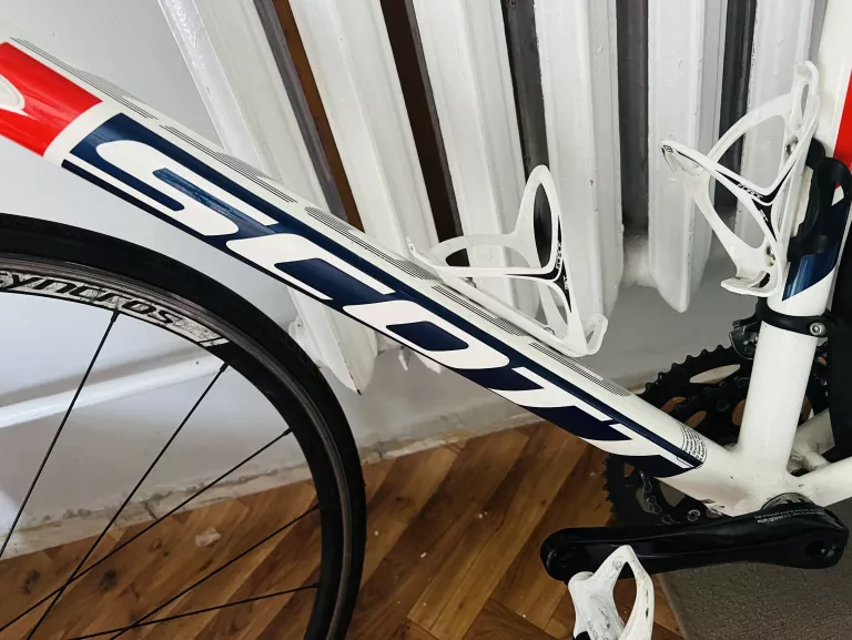ROWER SZOSOWY SCOTT SPEEDSTER 10 ROZM L 56CM BIAŁY