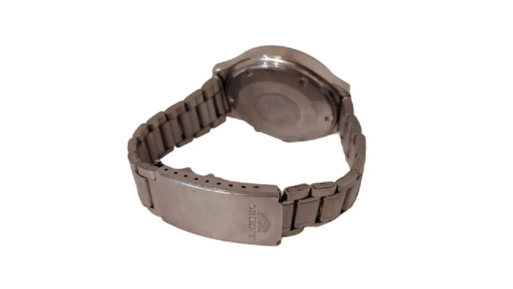 zegarek-orient-cesarski-patelnia-ksztalt-koperty-okragla