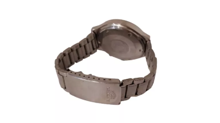 zegarek-orient-cesarski-patelnia-ksztalt-koperty-okragla