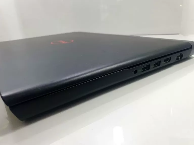 LAPTOP DELL INSPIRON 15 7567 I7 7G 8/1128 GTX1050