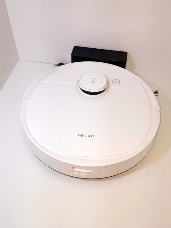ROBOT SPRZĄTAJĄCY ECOVACS DEEBOT OZMO T9 PUDEŁKO