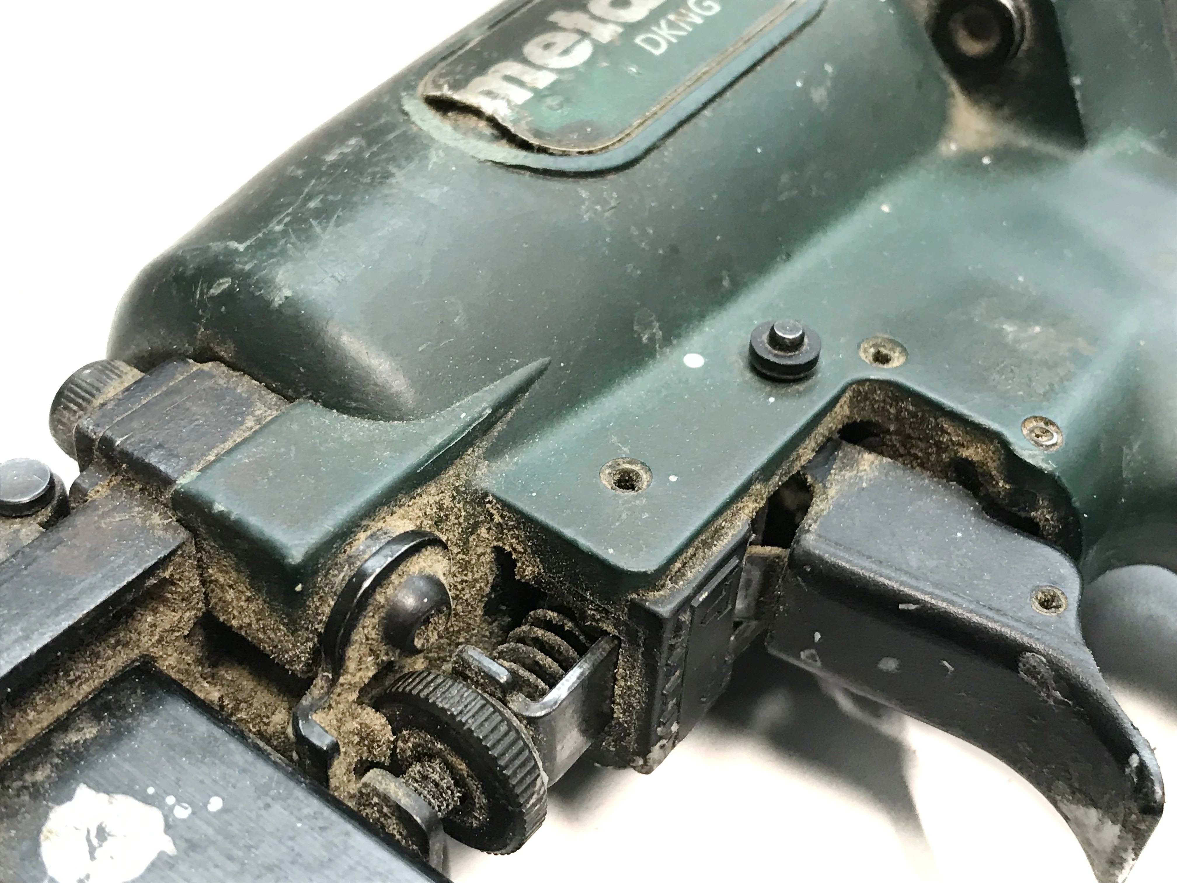 zszywaczgwozdziarka-metabo-dkng-4050-maksymalna-dlugosc-gwozdzizszywek-40