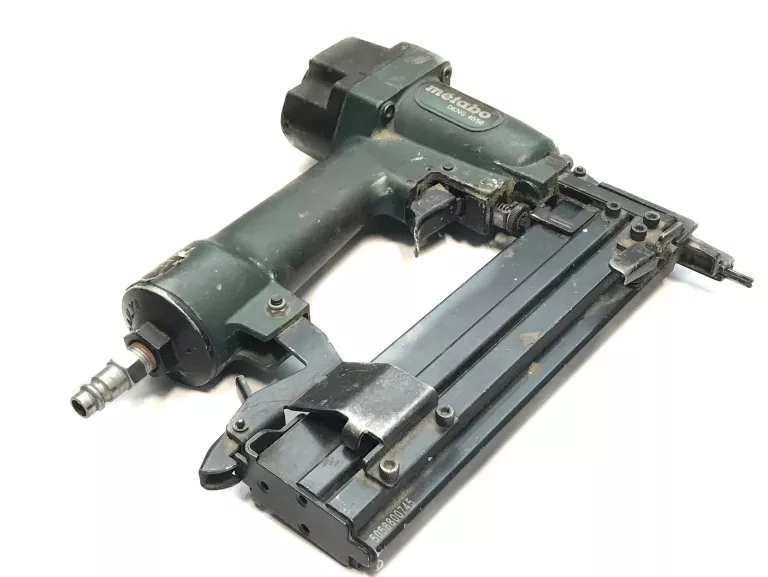 zszywaczgwozdziarka-metabo-dkng-4050-marka-metabo