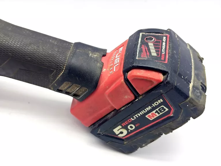 SZLIFIERKA MILWAUKEE M18 CAG125X