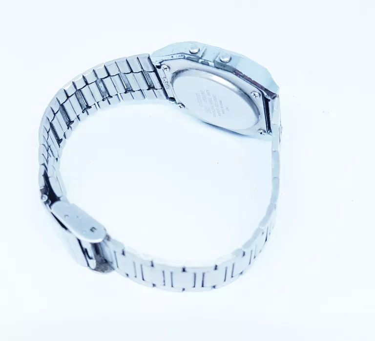 ZEGAREK CASIO 593