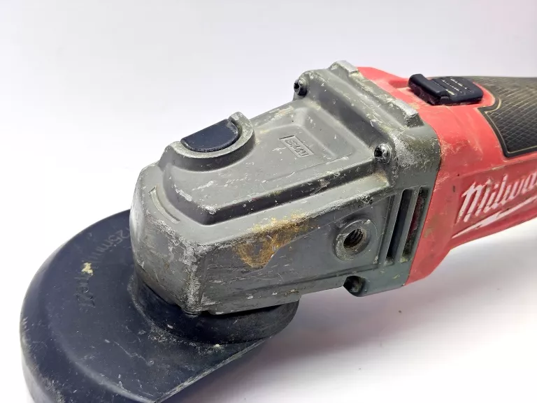 SZLIFIERKA MILWAUKEE M18 CAG125X