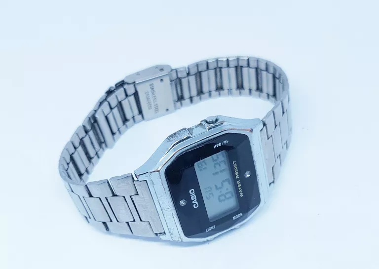 ZEGAREK CASIO 593