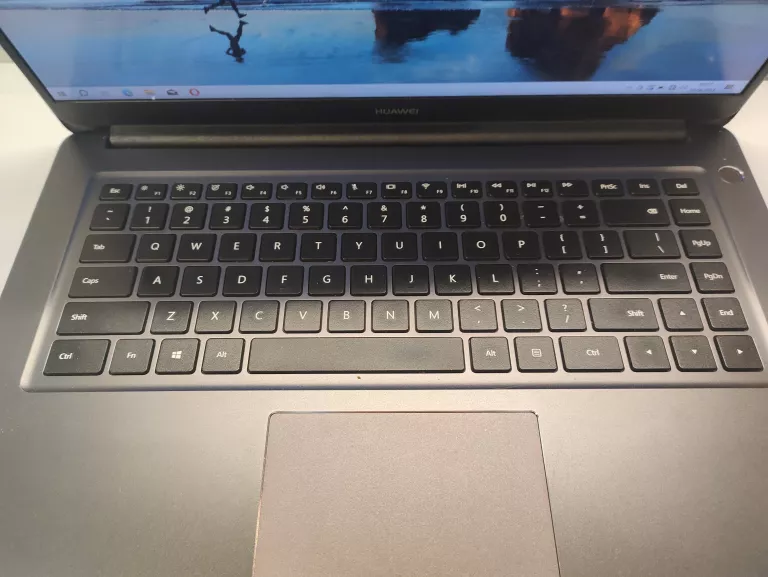 laptop-huawei-matebook-mrc-w50-kpl-pudelko-stan-uzywany