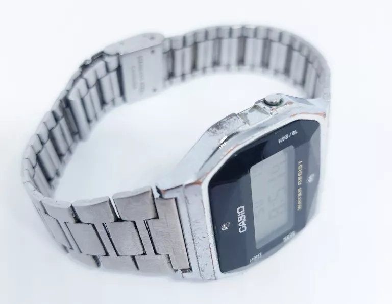 ZEGAREK CASIO 593