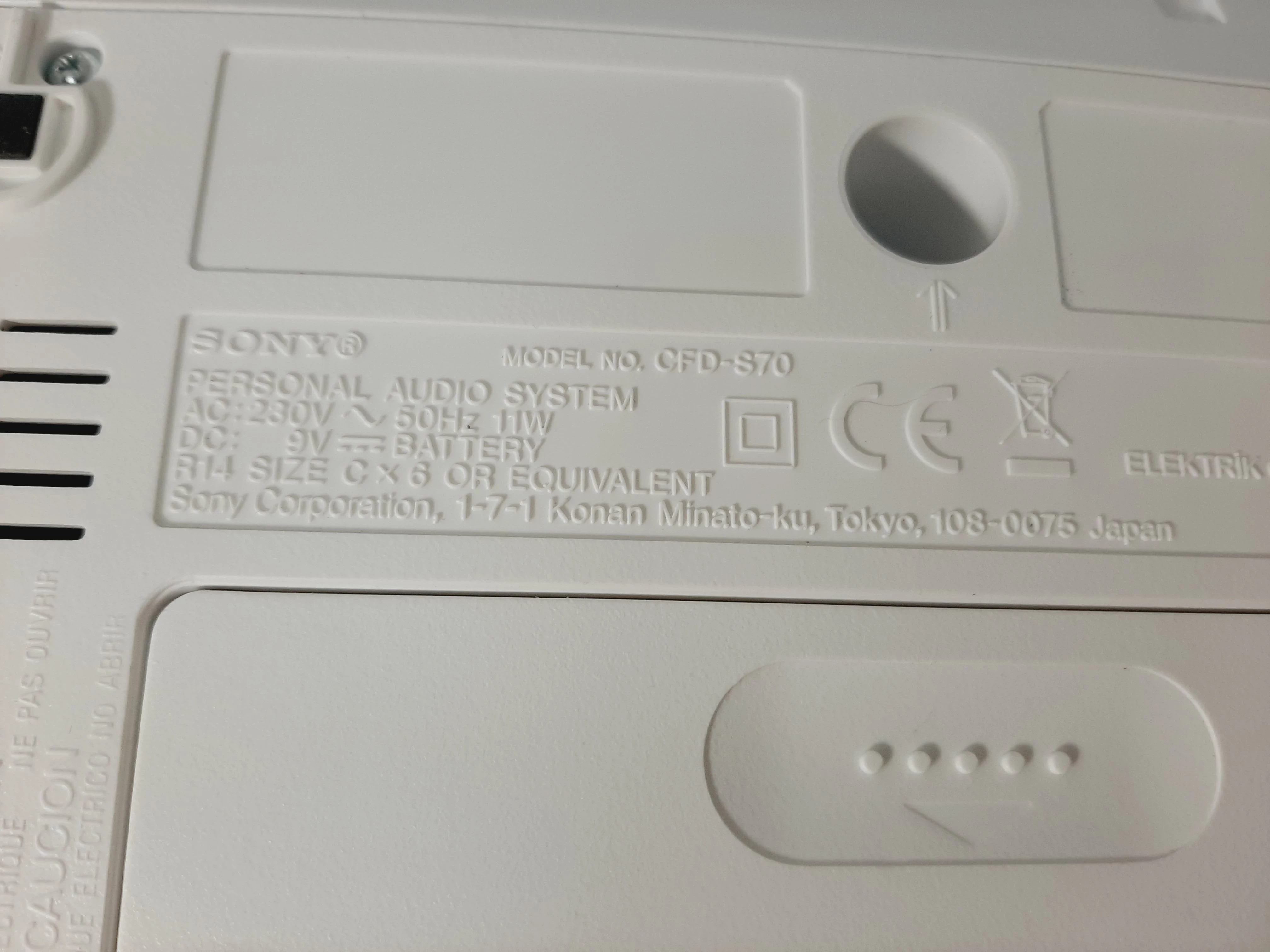 boombox-sony-cfd-s70-odtwarzane-nosniki-kaseta-magnetofonowa