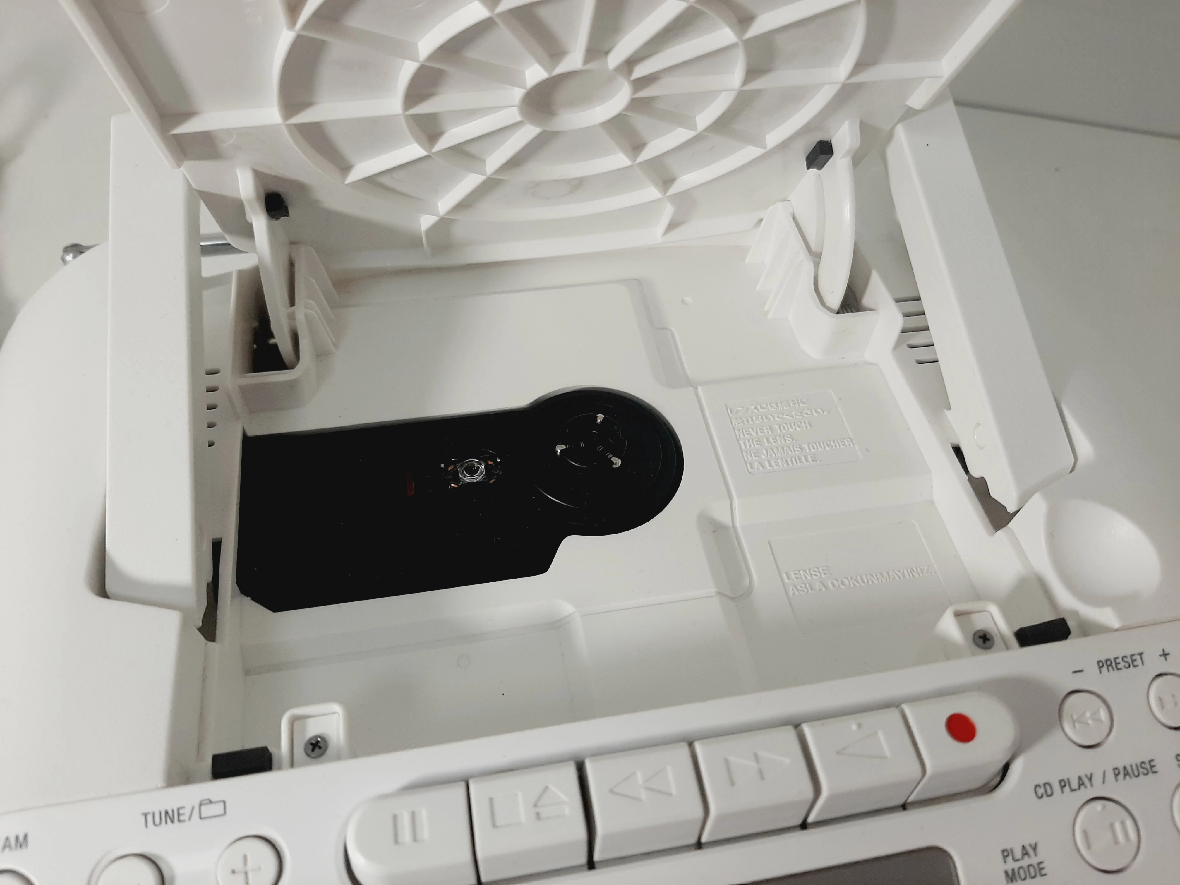 boombox-sony-cfd-s70-marka-sony