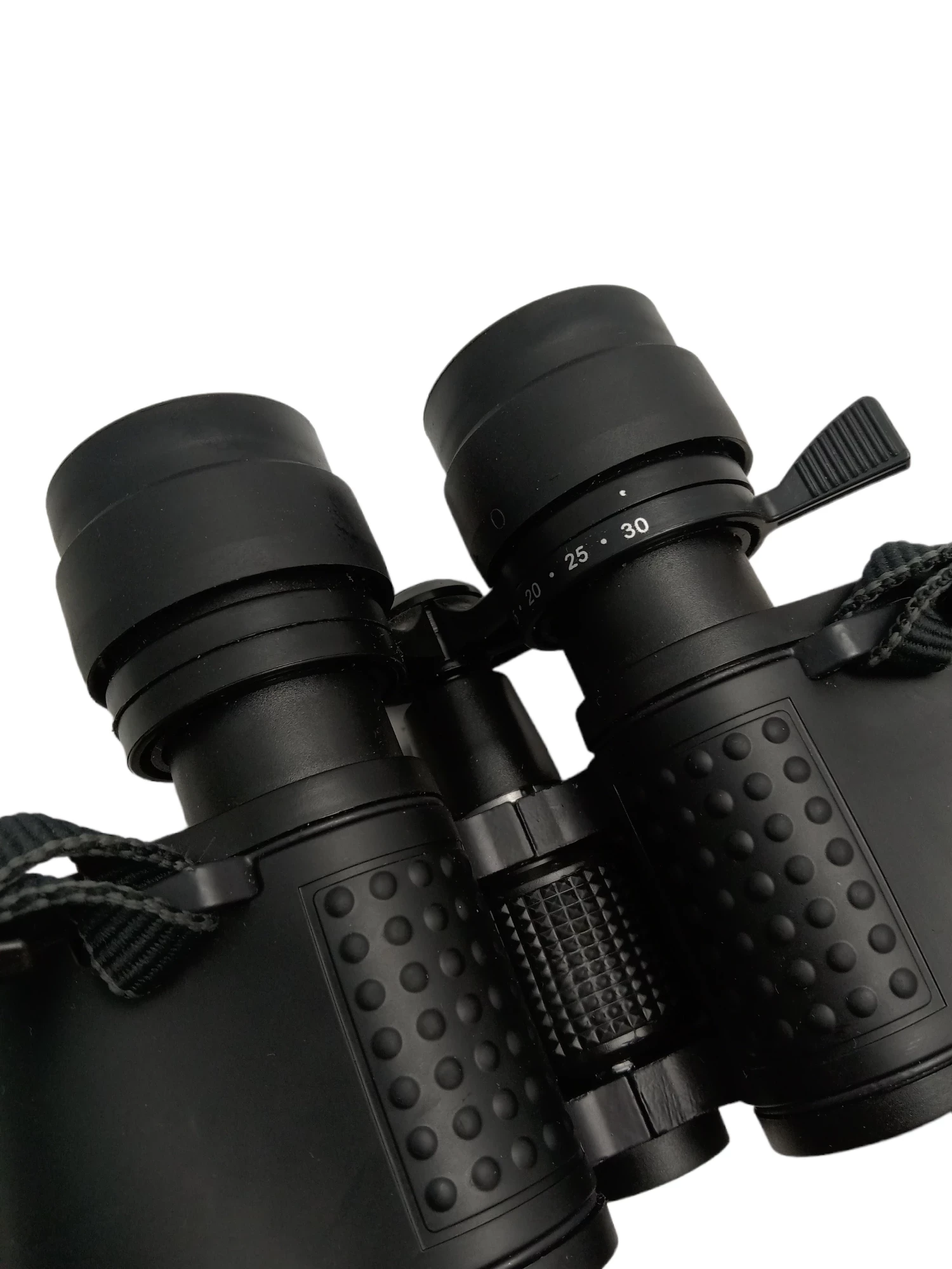 lornetka-hykker-10-30x50-zoom-model-10x42