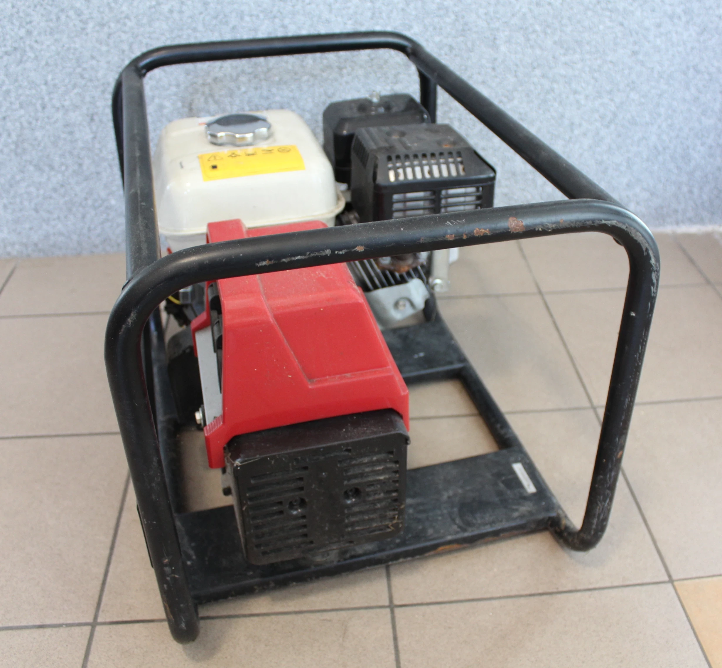 agregat-pradotworczy-honda-ea-2600-stan-uzywany