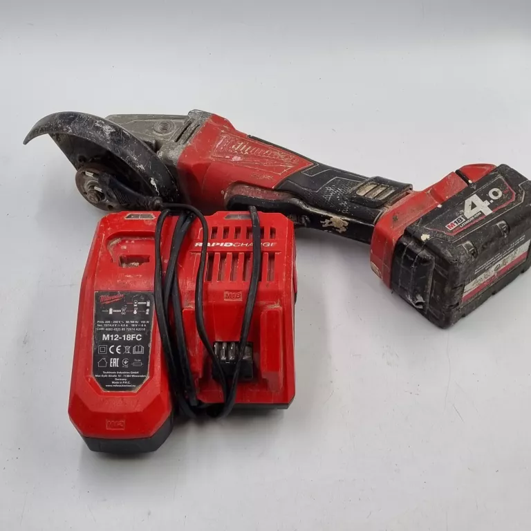 SZLIFIERKA KĄTOWA MILWAUKEE M18 CAG125XPD KOMPLET