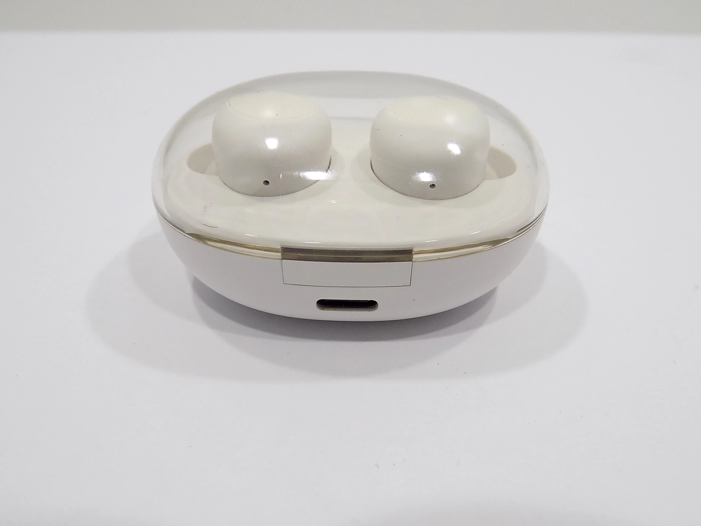 sluchawki-bluetooth-realme-buds-q2s-zestaw-marka-realme