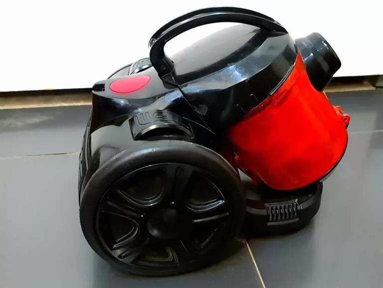 odkurzacz-bezworkowy-botti-rodzaj-odkurzacza-bezworkowy