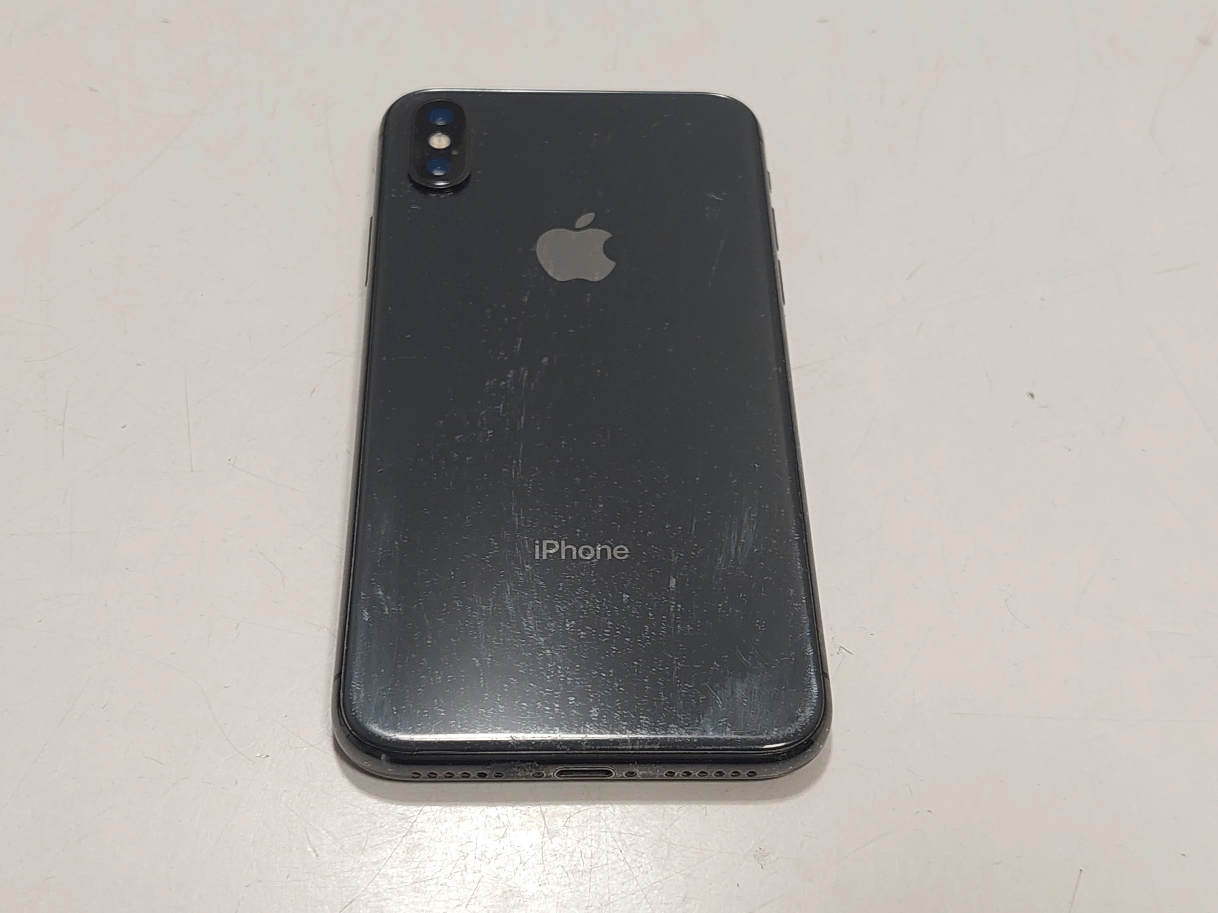 telefon-apple-iphone-x-64gb-wbudowana-pamiec-64-gb